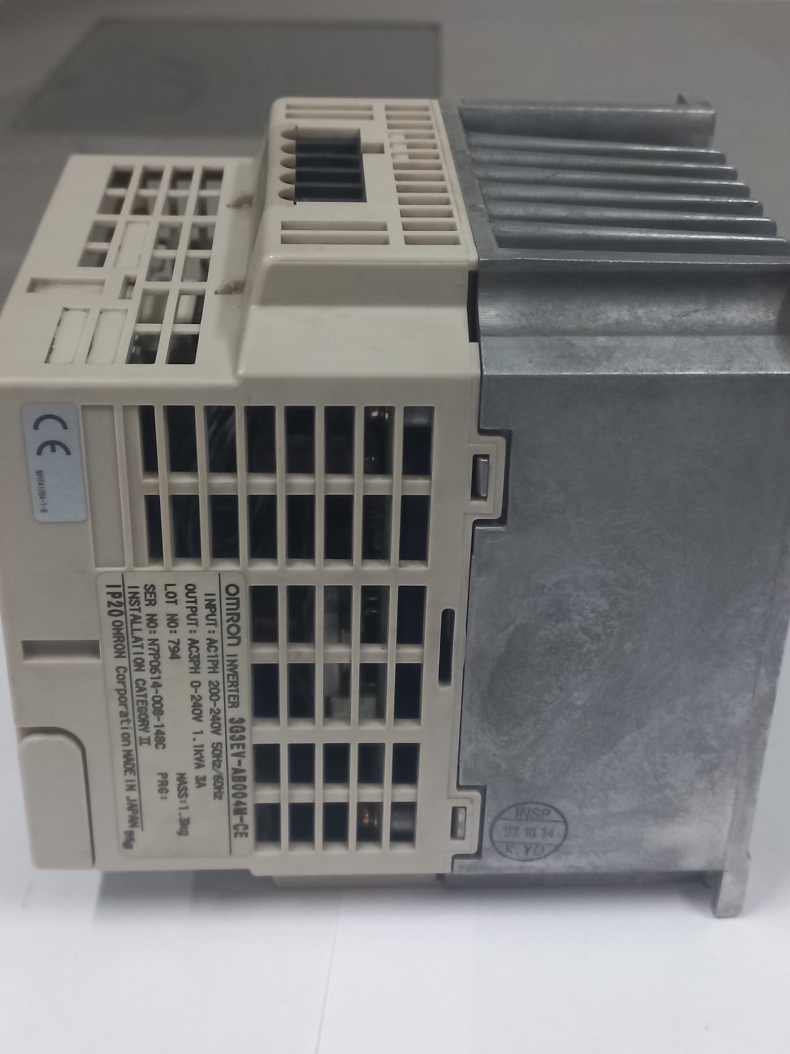 OMRON SYSDRIVE 3G3EV İNVERTER FREKANS KONVERTÖRÜ MOTOR SÜRÜCÜ