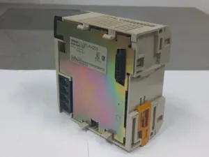 Omron SYSMAC CQM1-PA203 PLC Güç Kaynağı Modülü (100-240V AC Giriş / 24V DC)